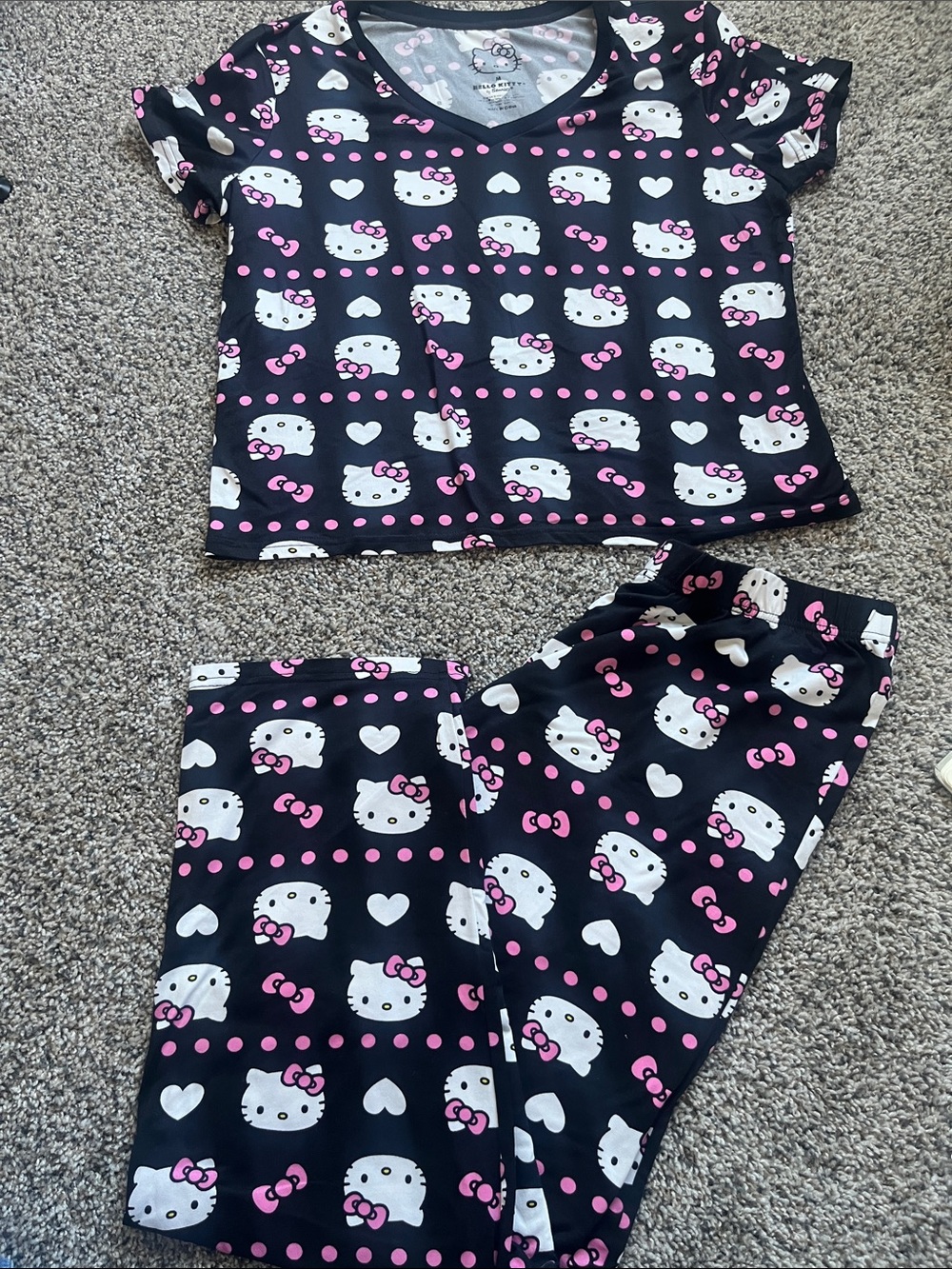 Hello Kitty Black, White and Pink Sleep Set